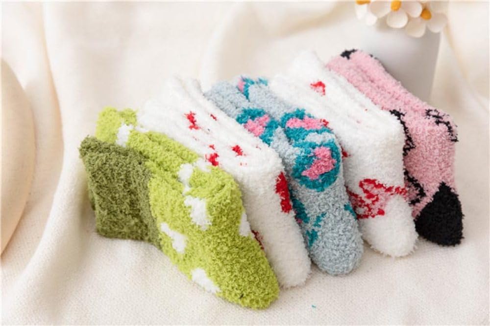 Calzini Termici 3 Paia Caldi Calzini Da Letto Invernali for Donne E Ragazze, Calzini Da Pantofola Comfort Con Cuore Innamorato Calzini Spessi Invernali Fuzzy Soffici Calzini Da Pavimento Casual Causal
