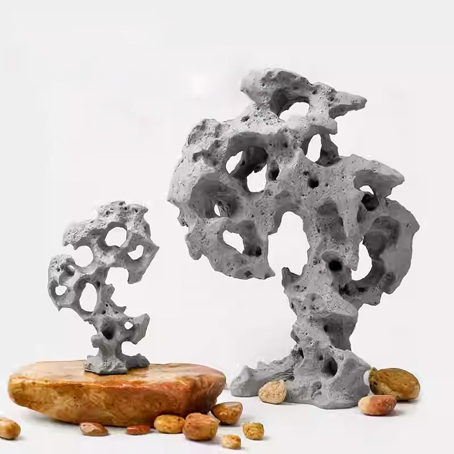 Large Fish Tank Decorations, Fish Tank Decor Rocks, Easy to Clean, Lightweight Landscape Rock for Small and Medium Aquariums(Medium)