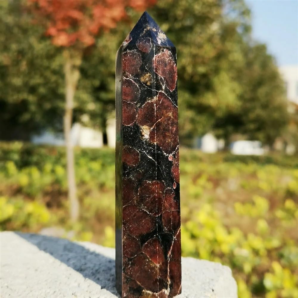 Meditations-Granat-Kristallstab mit Linienpunkten für Energieheilung und spirituelle Praxis, ideal für Chakra-Balancing und Fokusverbesserung