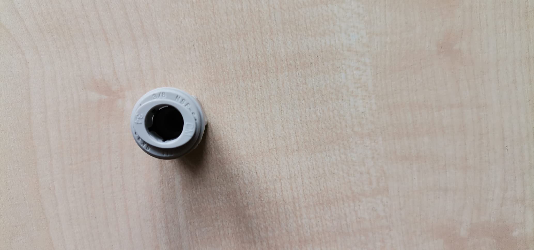 DMFit 7/16" UNF Cone Type X ¼" Push Fit Adapter AFAUF047/16C