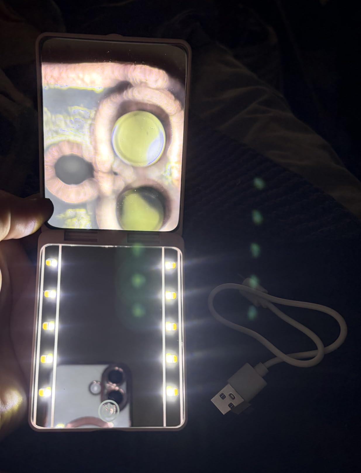 SisKokoro Compact Mirror, Rechargeable 30X Magnifying Mirror with 3 Lighting Modes & Dimmable Brightness, Portable Travel Makeup Mirror with Light, Essentials for Travel, Pocket, Purse Pink