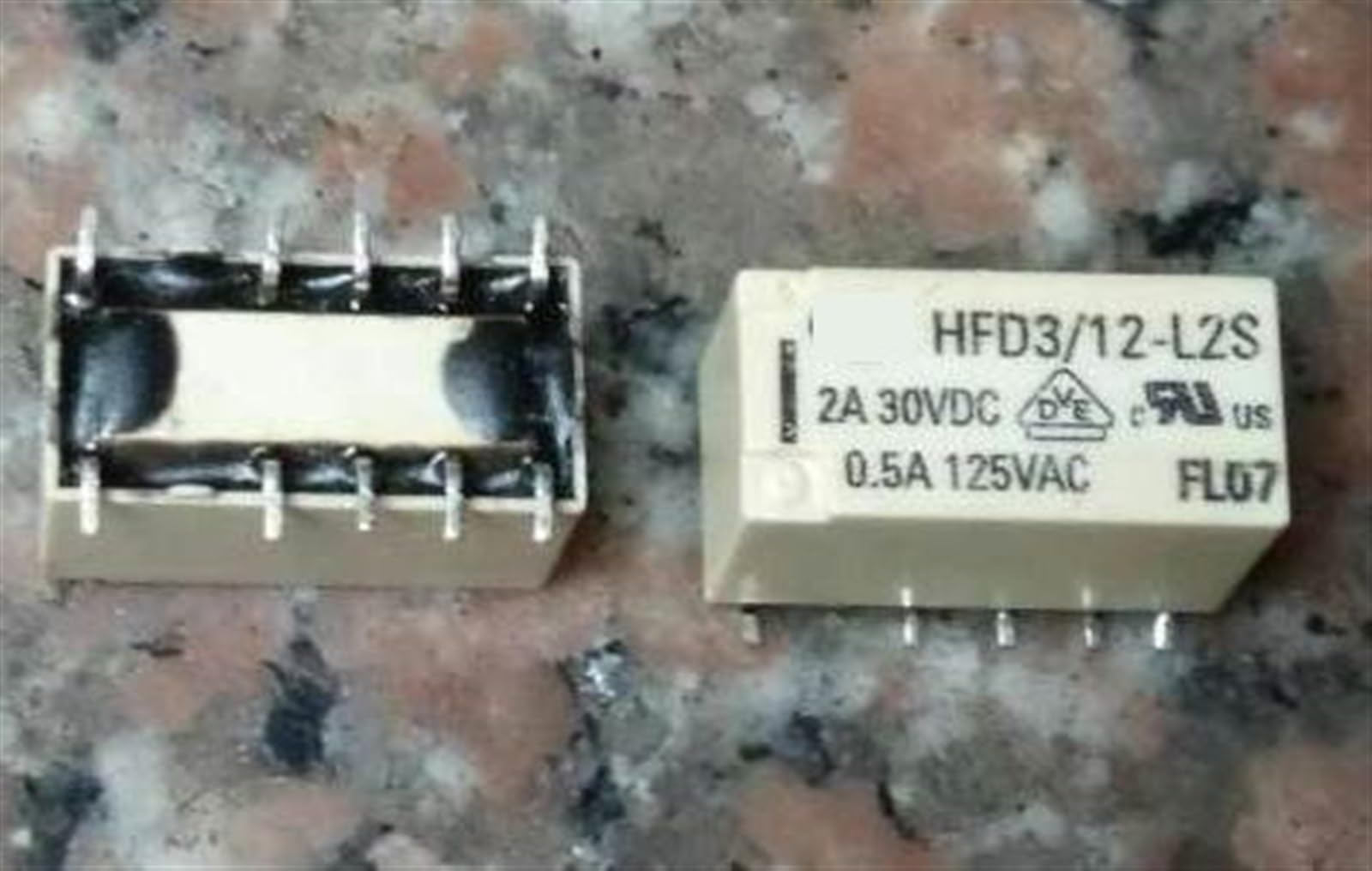 Relé HFD3 12-L2S biestable de 10 pines para solucionar el sobrecalentamiento de PCB 3