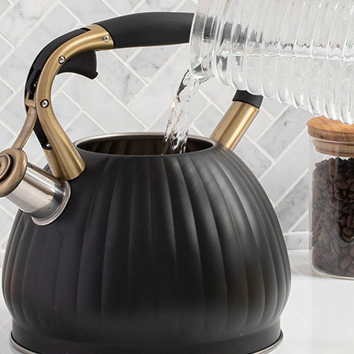 Tetera de Acero Inoxidable Negra de 3,5 L Silbato