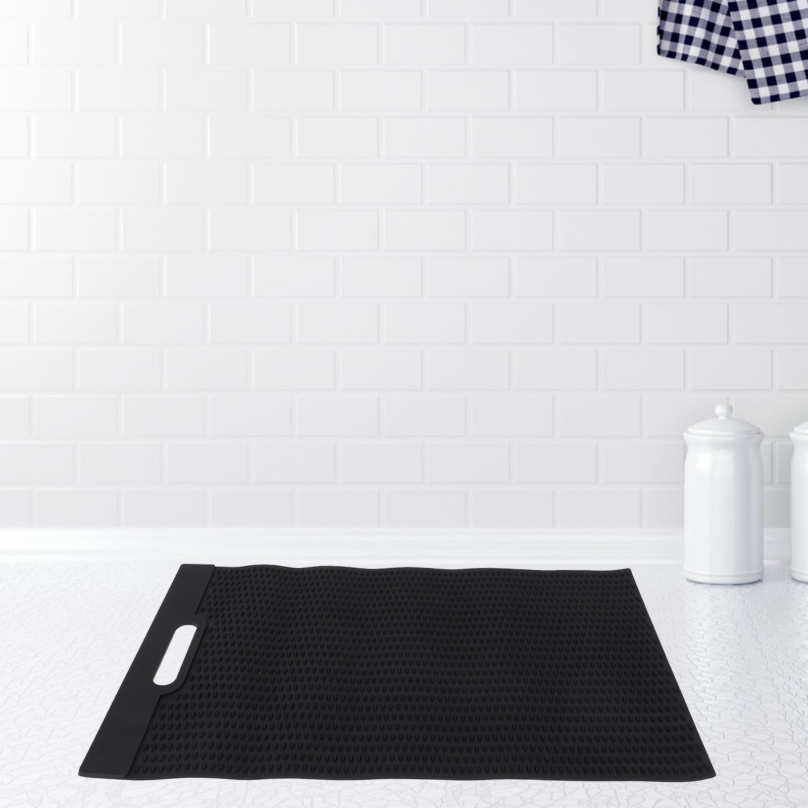 LIFKOME Schwarze PVC Fischmatte mit Antirutschfunktion, vielseitige Fischfiletunterlage, kompakte Größe, perfekt für Küche und Boot