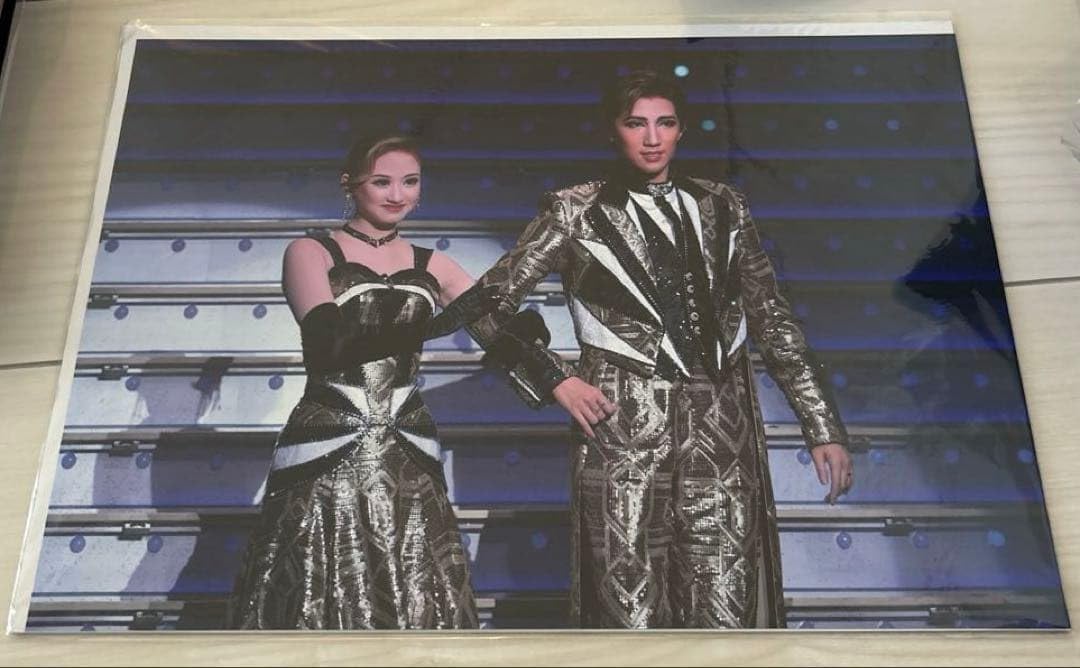 宝塚 星風まどか 真風涼帆 オーシャンズ11 四つ切り写真