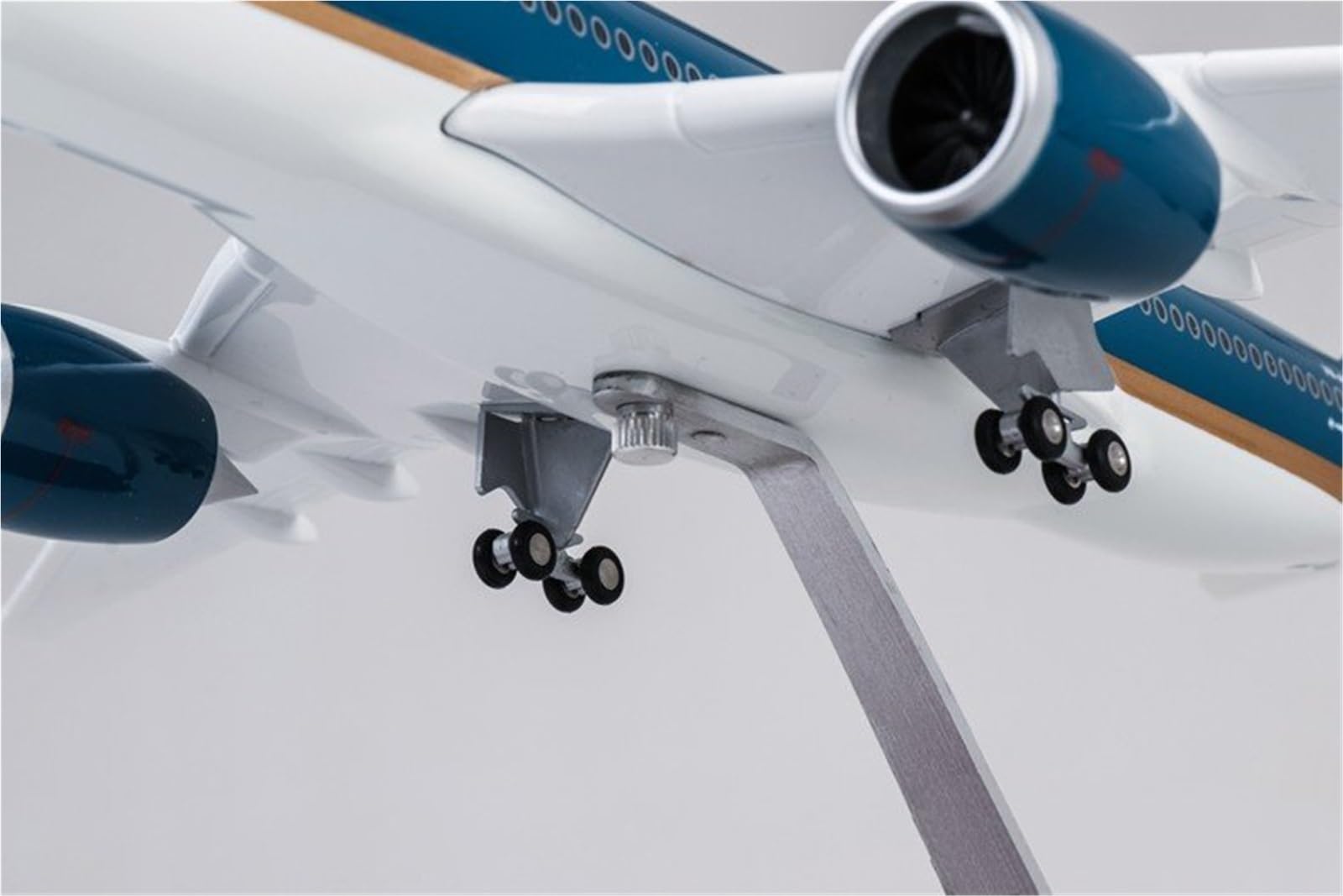 Repliki modeli samolotów 1/142 symulacja cywilnego samolotu pasażerskiego 47cm Finnair dla Airbus A350 repliki modeli samolotów z kołami miniaturowy model samolotu (bez światła)