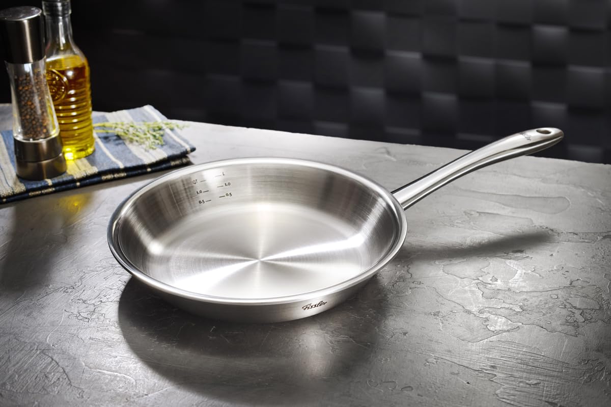Fissler M5 Pro-Ply® Padella in acciaio inox, 20 cm, prodotta in Germania, materiale multistrato Pro-Ply™ a 5 strati, senza rivetti, acciaio inox 18/10, induzione