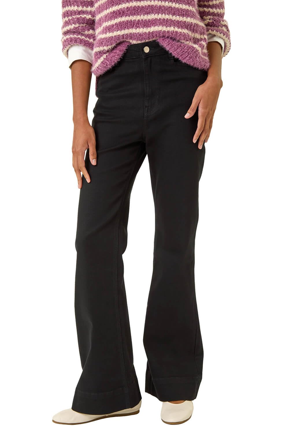 Roman Women's Black Pocket Stretch Flare Jeans In Size 14