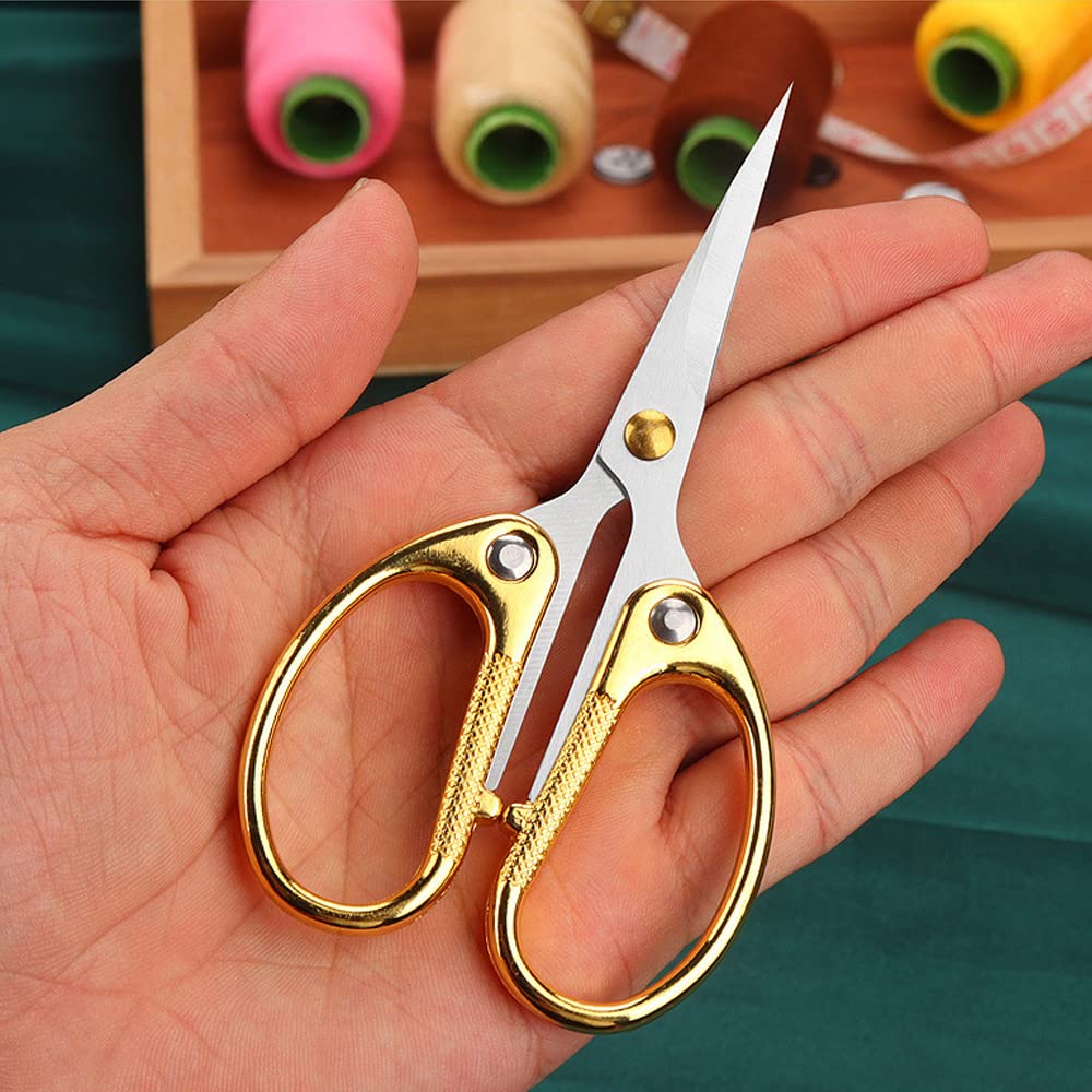 Tijeras de bordado de acero inoxidable de 4.5 pulgadas con punta curvada para coser, tijeras pequeñas afiladas para manualidades, manualidades, herramientas de costura y uso diario, color dorado