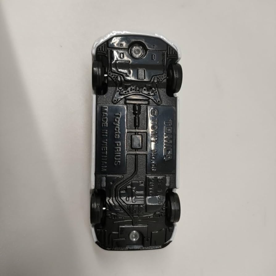 Amazon.co.jp: トミカ 血液運搬車 プリウス 献血 日本赤十字社