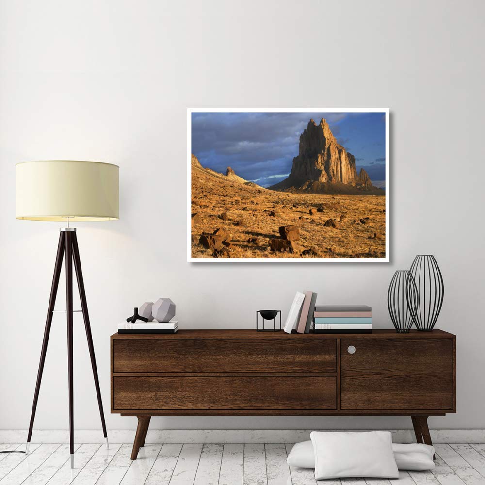 Obras de Arte Italia Shiprock, el núcleo de basalto de un volcán extinto, toba breccia rocas expulsadas en primer plano, Nuevo México-Arte de papel-50x38"