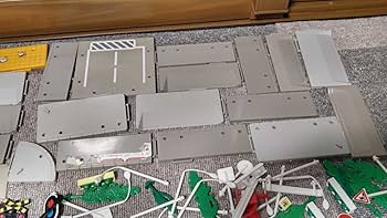 トミカタウン　パーツ　部品　木　ガードレール　看板　大量 トミカタウン パーツ 部品 木 ガードレール 看板 大量