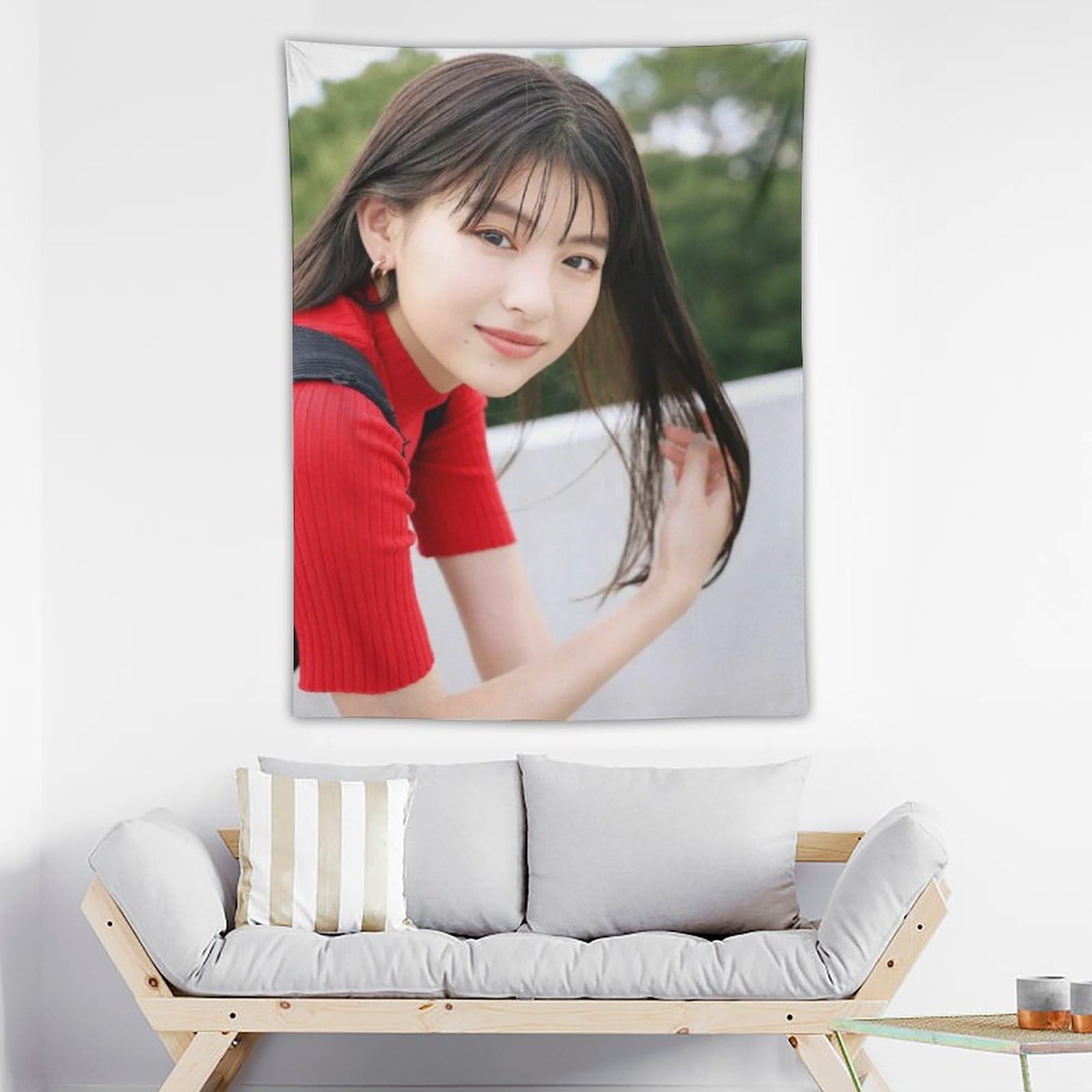 Amazon.co.jp: 出口夏希 写真集 水着 ポスタータペストリー