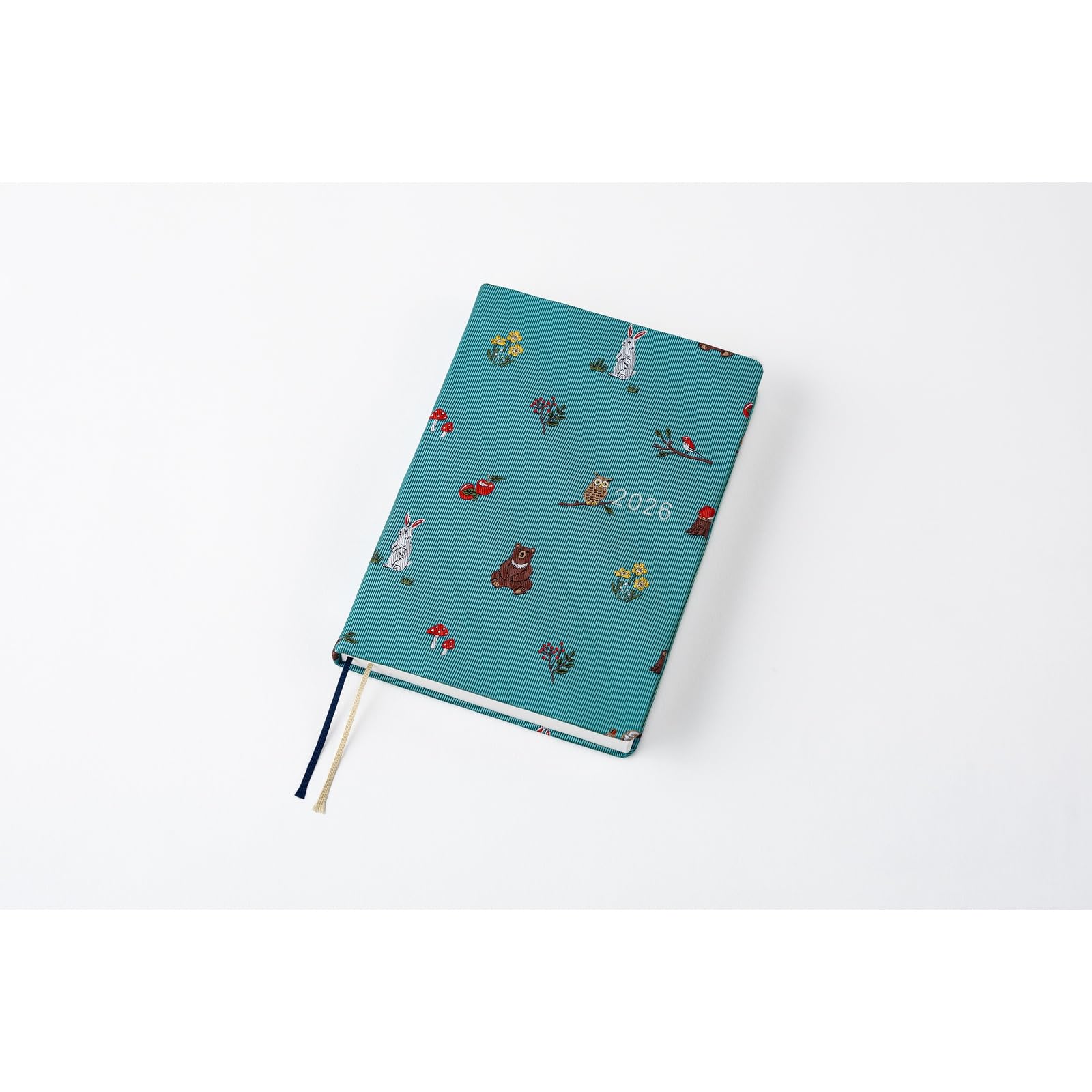 Hobonichi Techo HON A6 2026 – Bow & Tie: In the Forest (Inglés, planificador de inicio de enero)