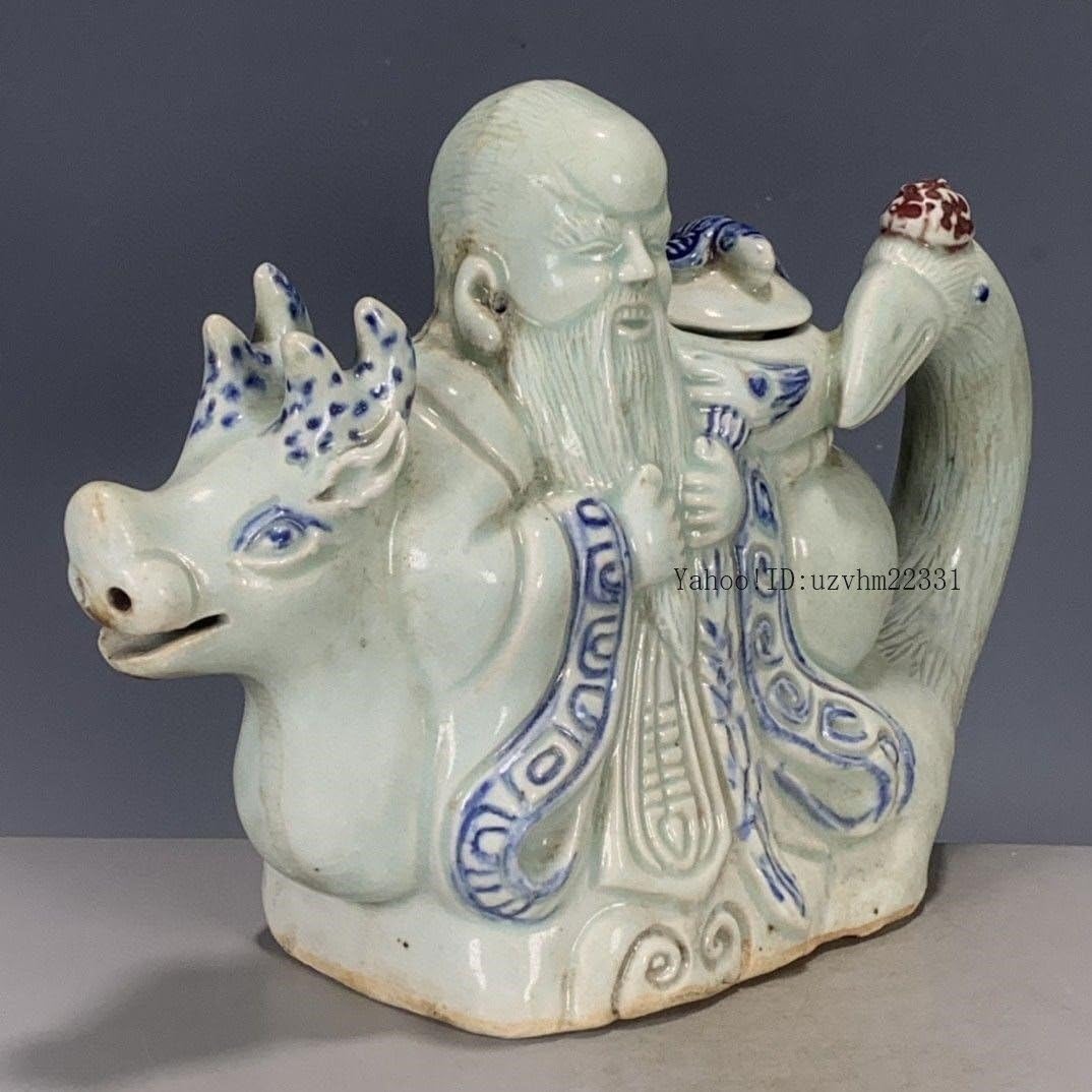 青花に紅の浮彫り寿星 急須 陶磁器 装飾品 現代工芸品 美術品 置物 青花に紅の浮彫り寿星 急須 陶磁器 装飾品 現代工芸品 美術品