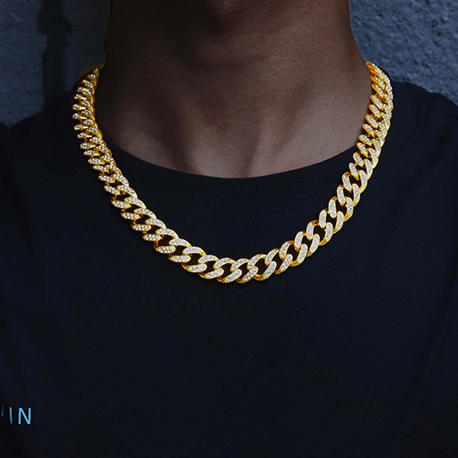 Men Hip Hop Cuban Chain Necklace Paved Rhinestone Bling Ice out Necklace for Men Cuban Link Chain Jewelry Present
