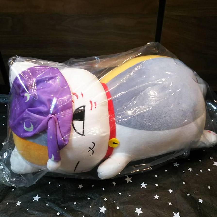 Amazon.co.jp: 夏目友人帳 めちゃでかぬいぐるみ ～おやすみニャンコ