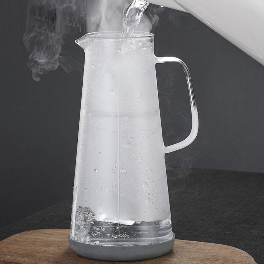 Pichet en verre 1400 ml avec base silicone