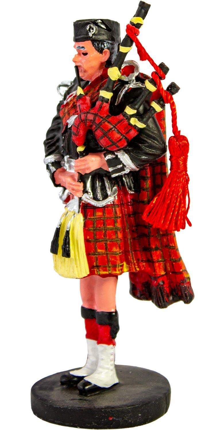 Amazon.co.jp: バグパイプを演奏する伝統的な連隊服装のスコットランド
