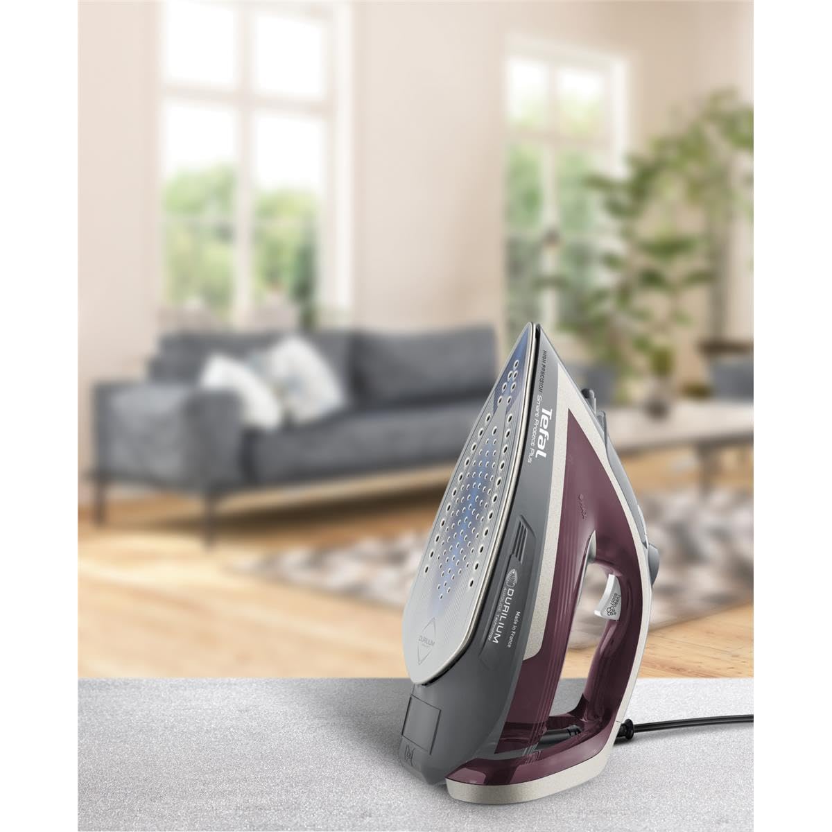 Tefal Smart Protect Plus FV6870 Fer à repasser à sec ou à vapeur Durilium AirGlide soleplate 2800 W Rouge