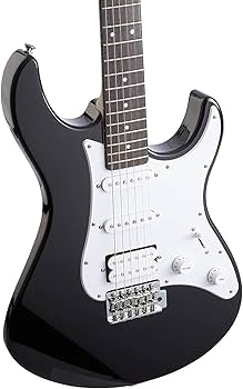 Yamaha Electric Guitar Pacifica PAC012 With Gig Bag; Belt