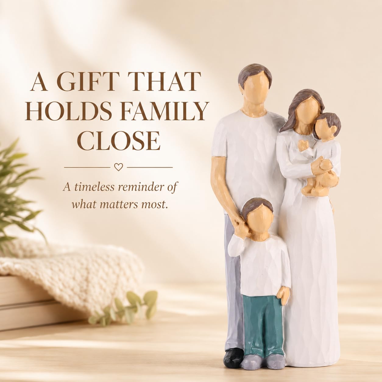 XMGZQ Famiglia di 4 statuette di padre, madre, figlia, figlio, regalo sentimentale per famiglia, mamma e bambino, statua dipinta a mano, per compleanno della moglie del marito (bianco)