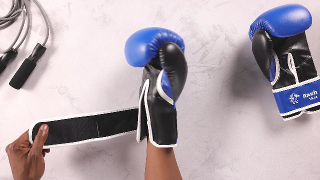 Guanti Boxe 10 Oz Leone | Confronta prezzi Guanti Boxe 10 Oz Leone | Confronta prezzi