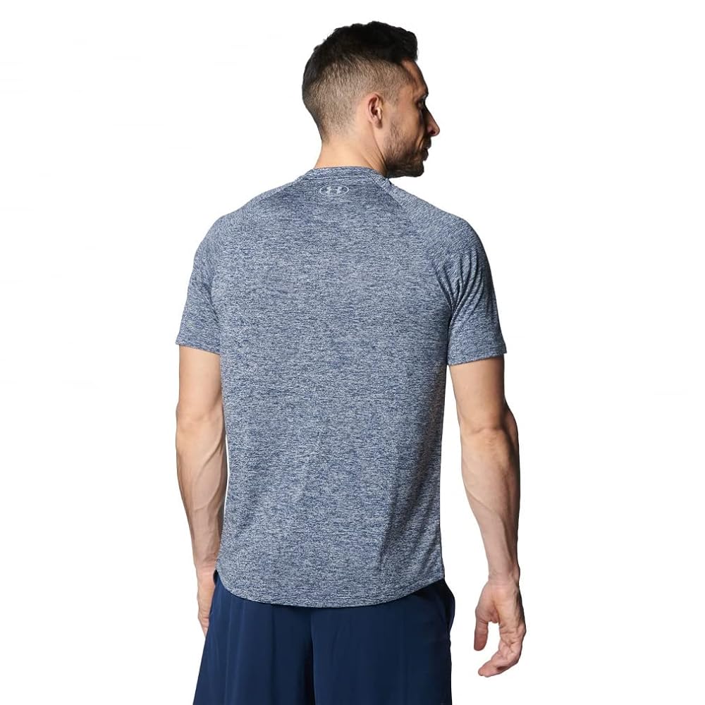 セール❗️UNDER ARMOUR 半袖パーカーとショーツセット グレー セール❗️UNDER ARMOUR 半袖パーカーとショーツセット グレー