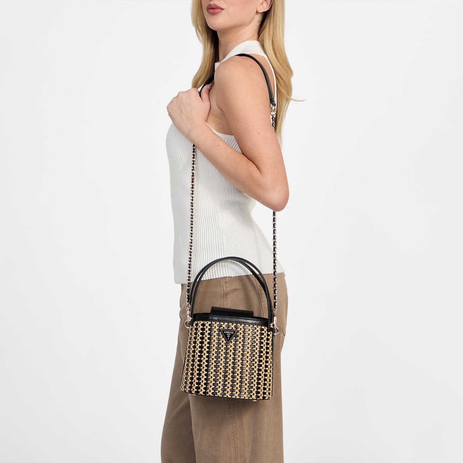 GUESS Borsa Atalia crossbody bucket natural/white BS25GU199 WG964703