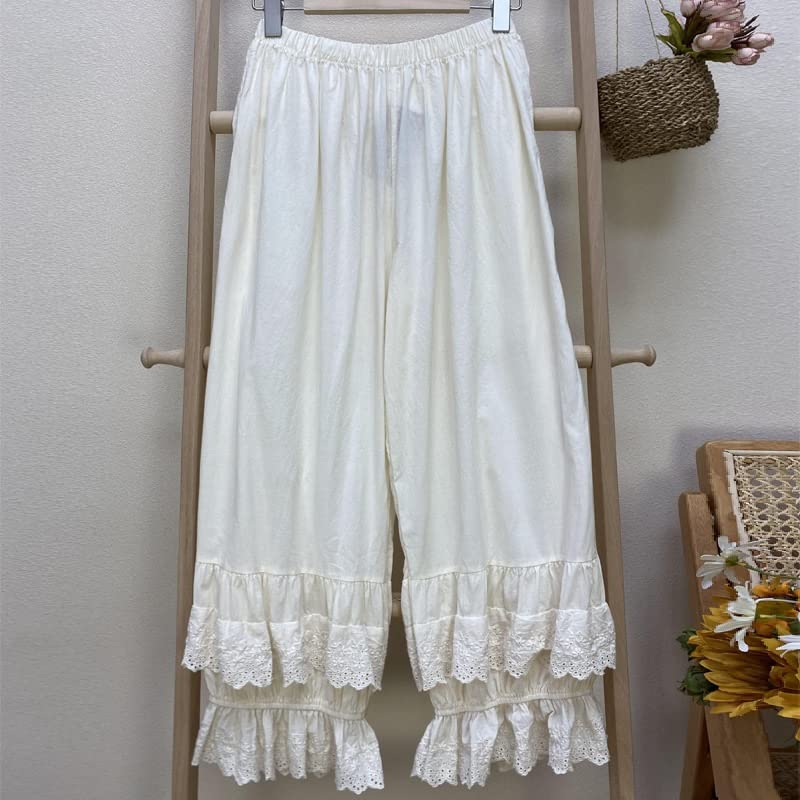 Pantaloncini da donna con volant in pizzo Pantaloncini a strati