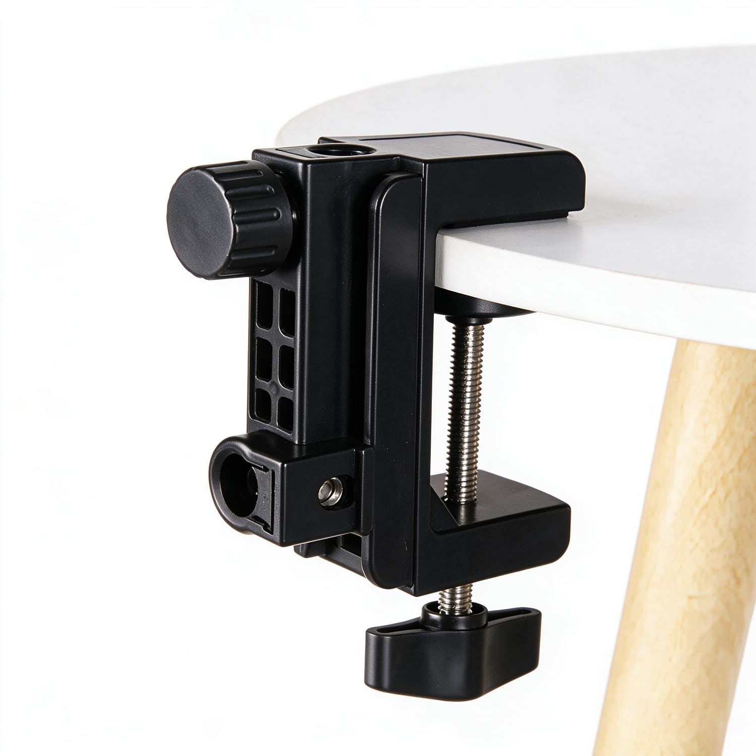 二穴式クランプベース スタンド用交換部品 取付可能厚さ最大 5.2cm 穴径 1.2cm 黒プラスチック製