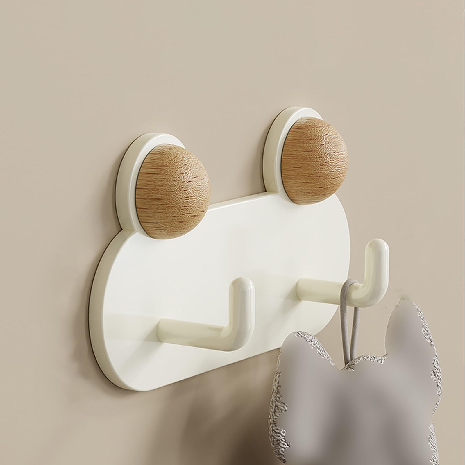 Porte-manteau mural en fer et bois moderne pour l'organisation de salle de bain