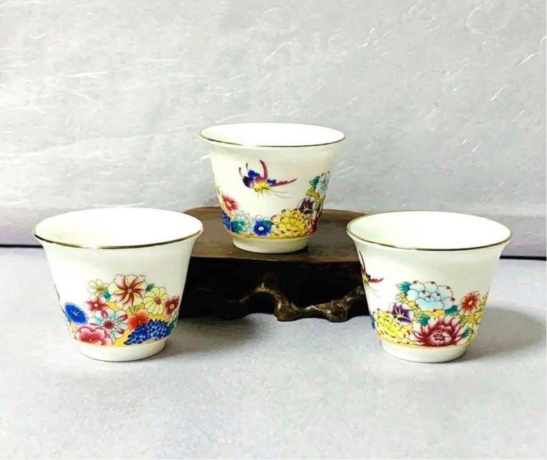 人間国宝 井上萬二作 白磁 陰刻雷文 急須 人間国宝 井上萬二作 白磁 陰刻雷文 急須 人間国宝 井上萬二