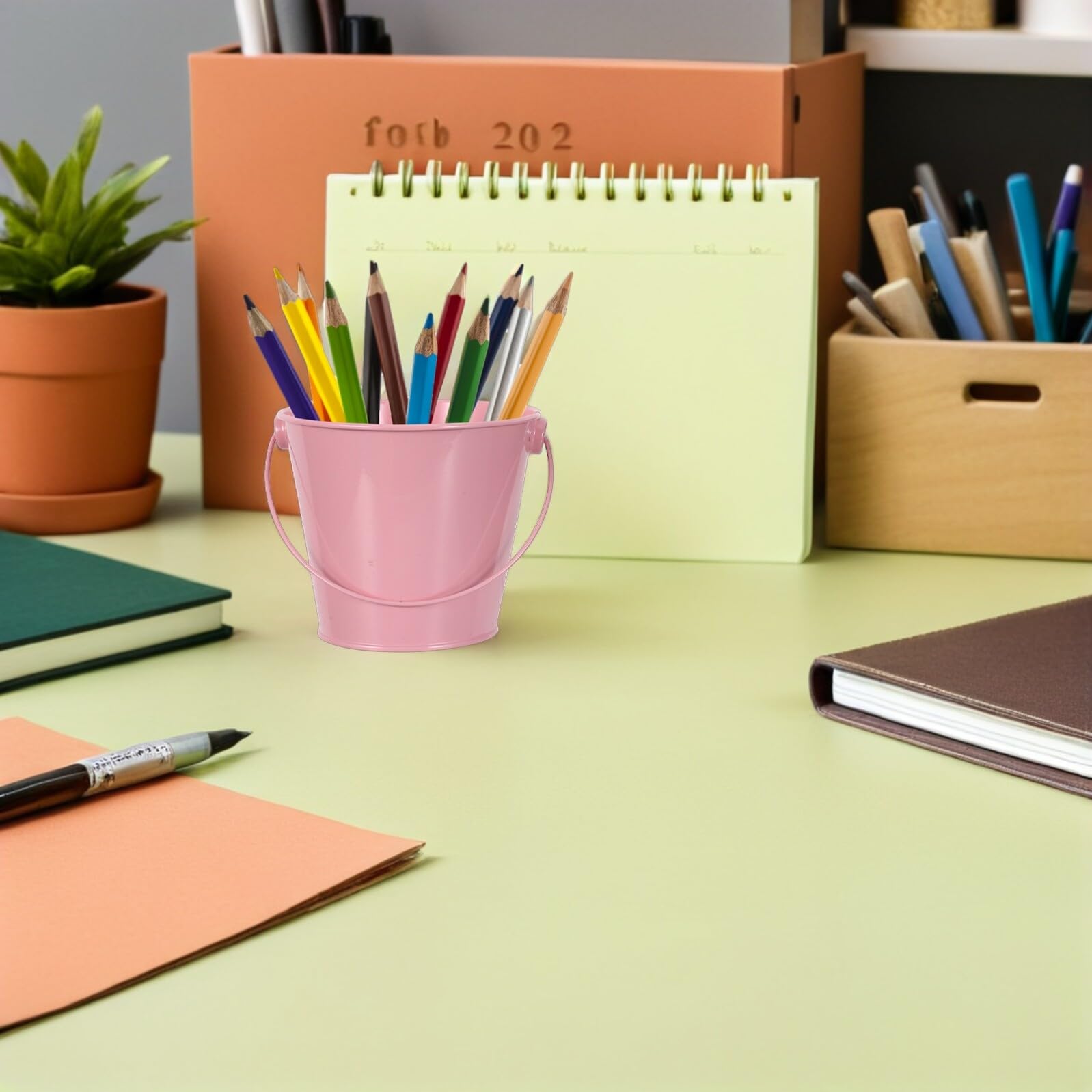 NOLITOY 5pezzi Portapenne in Ferro Manico per Scrivania e Aula Contenitore per Matite e Pennelli da Trucco Organizer per Ufficio e Decorazioni