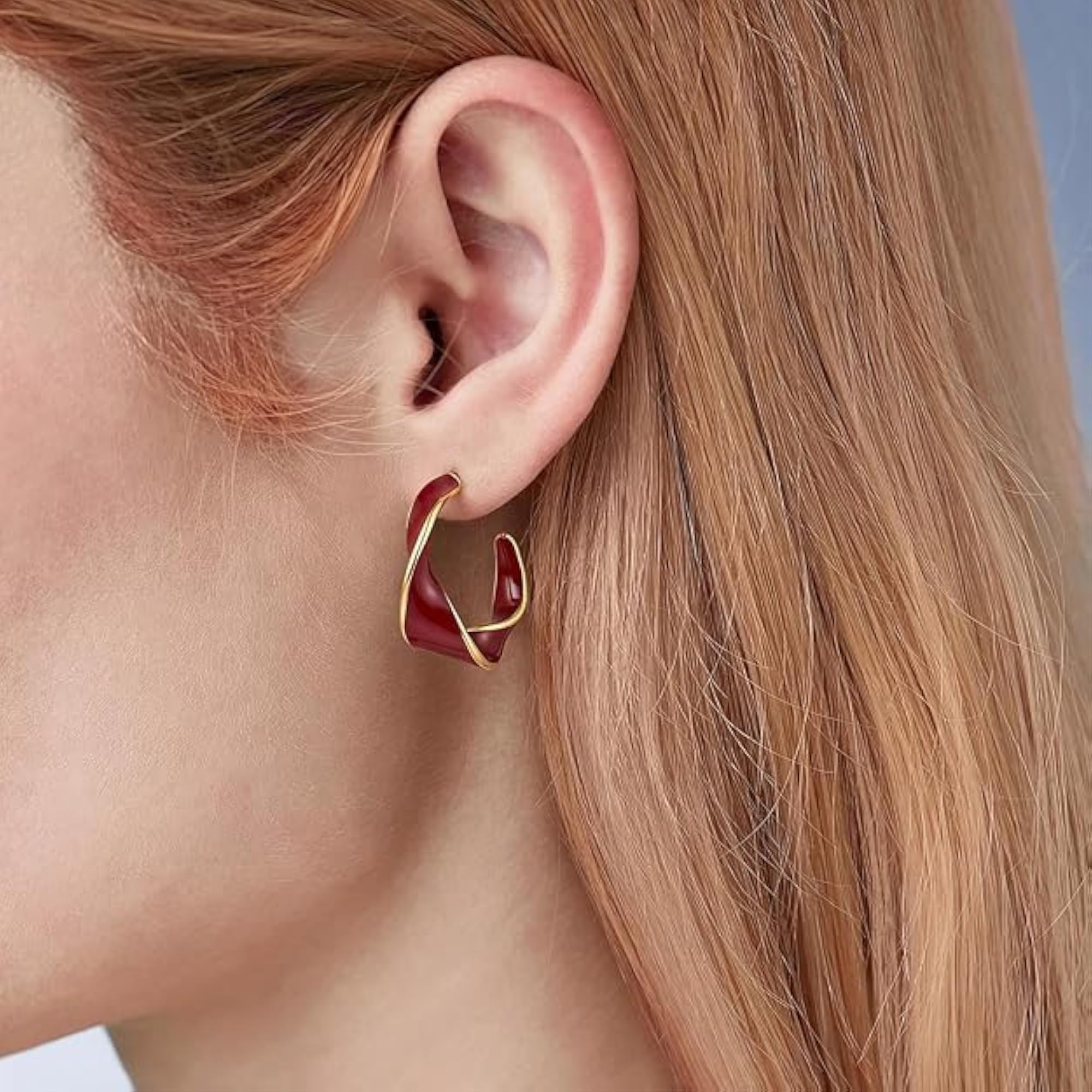 Women's Wave Minimalist Gold Stud Hoop Earrings, Statement Style