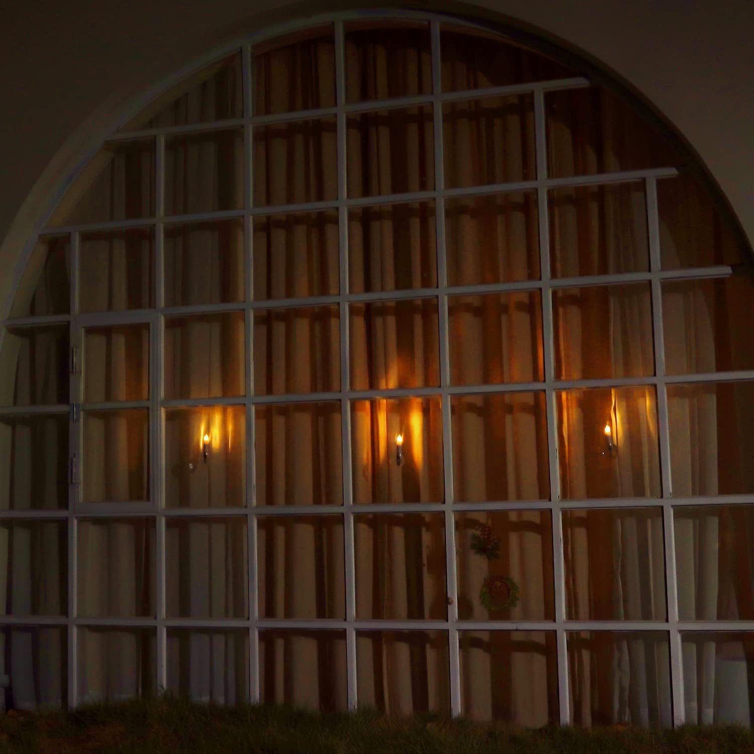 Homemory 10 Pcs Clip On Candles for Christmas Tree with Remote and Timer, Flickering LED Window Candle with Clips/Suction Cups, Warm White Light, Dia 0.7''x H 4'' - Image 7