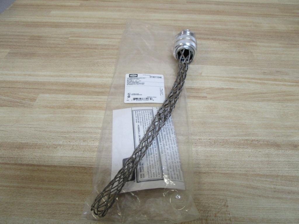 Hubbell 074011248 Deluxe Cord Grip, Straight Male, 1/2" with Mesh, 0.75"-0.87" Cable