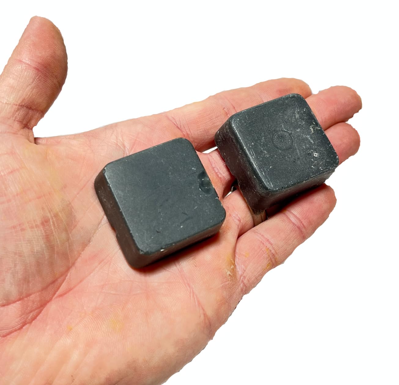 All Natural Resin Glue for Survival Tools and Outdoor Camping