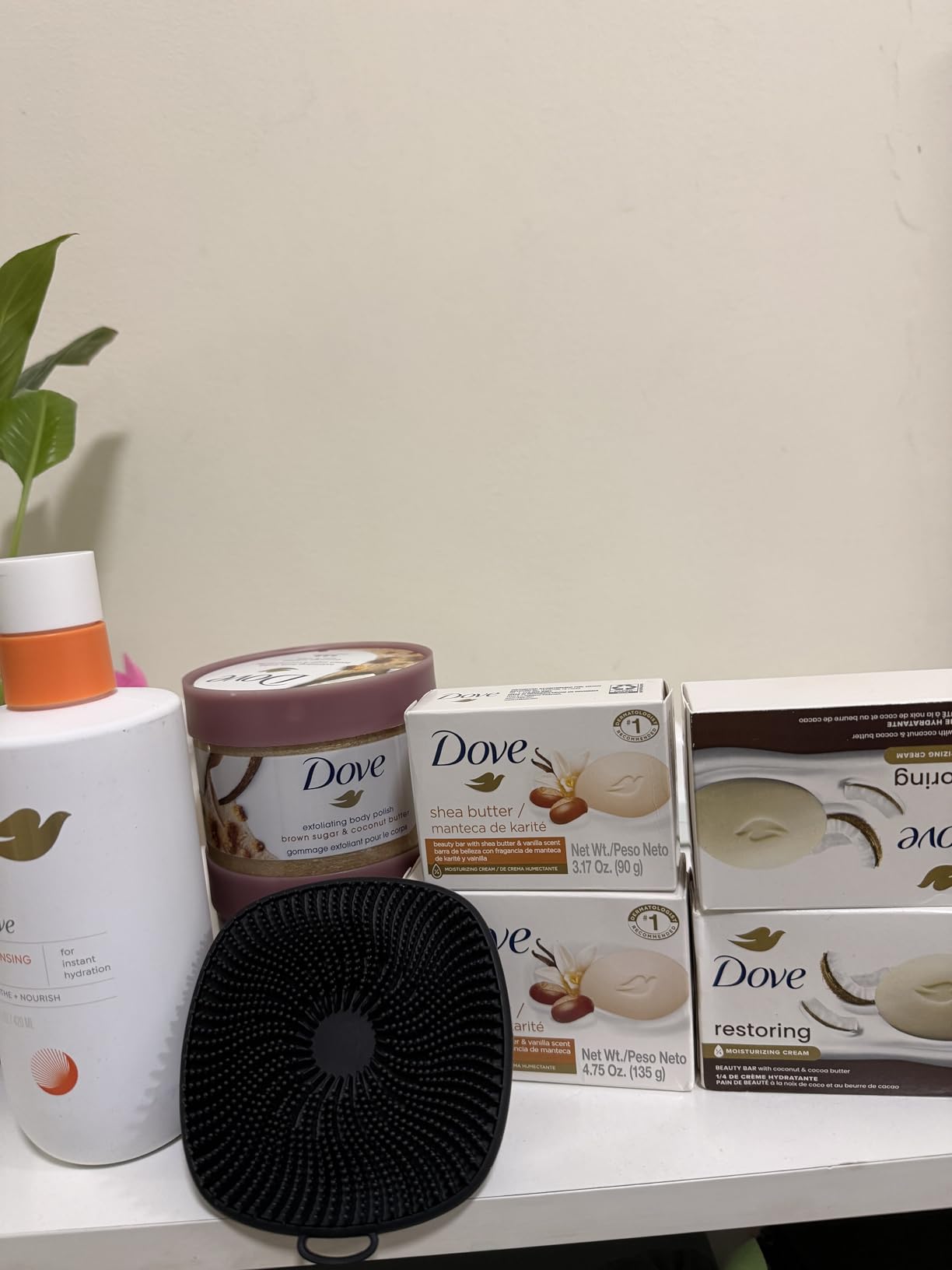 Unilever Dove Scrub Brown Sugar & Coconut Butter For Silky Smooth Skin Body Scrub Exfoliates & Restores Skin's Natural Nutrients 10.5 oz