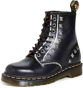 Amazon.co.jp: Dr. Martens 1460 STUD Lace-up Boots, 8 Holes, Black