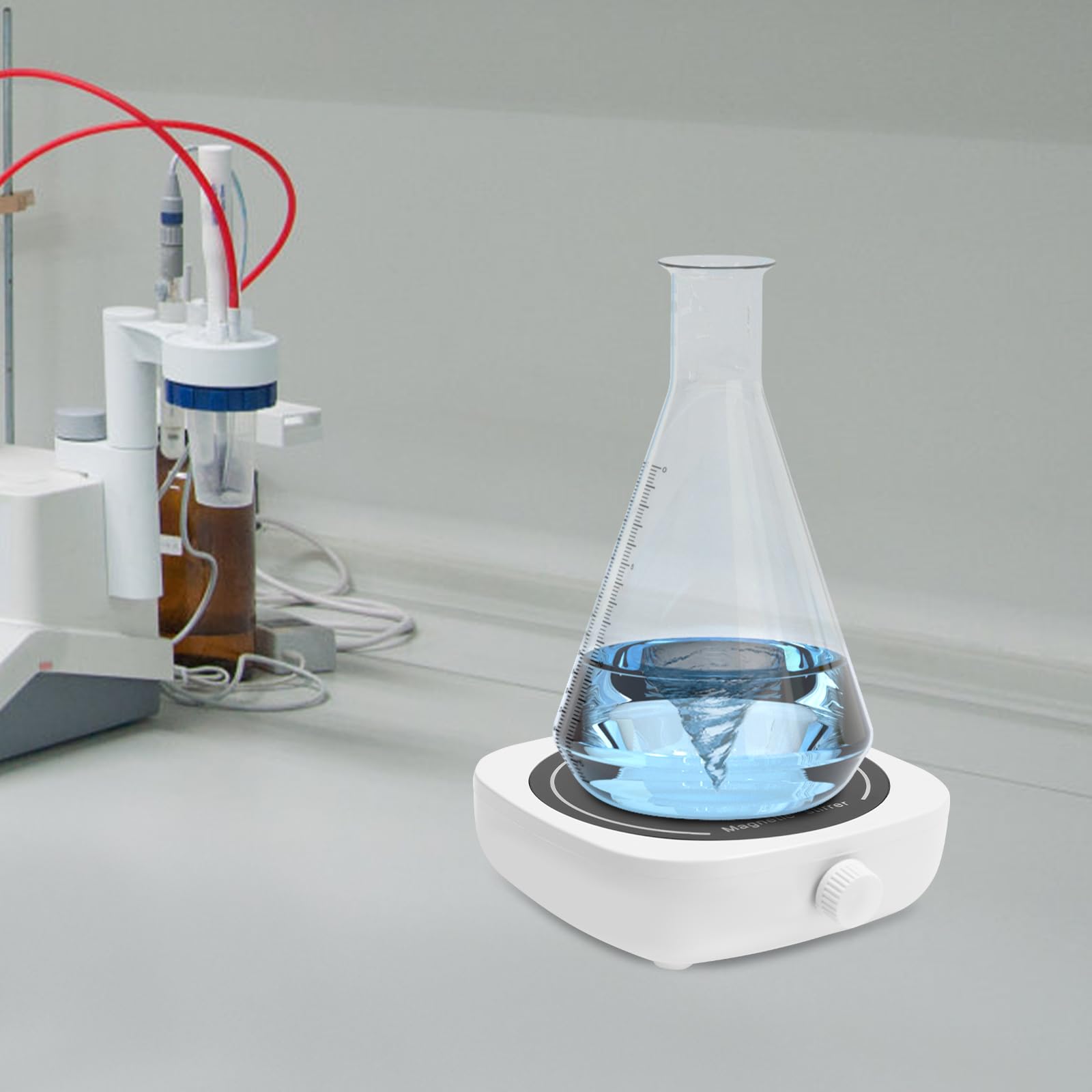 Mini Magnetrührer, 5W 220V Tragbare Magnetic Stirrer mit Anti-Rutsch-Fußpadsm, 0-4000 U/min Automatischer Rührer für Brauen Mixen Hefe Labor, 1L