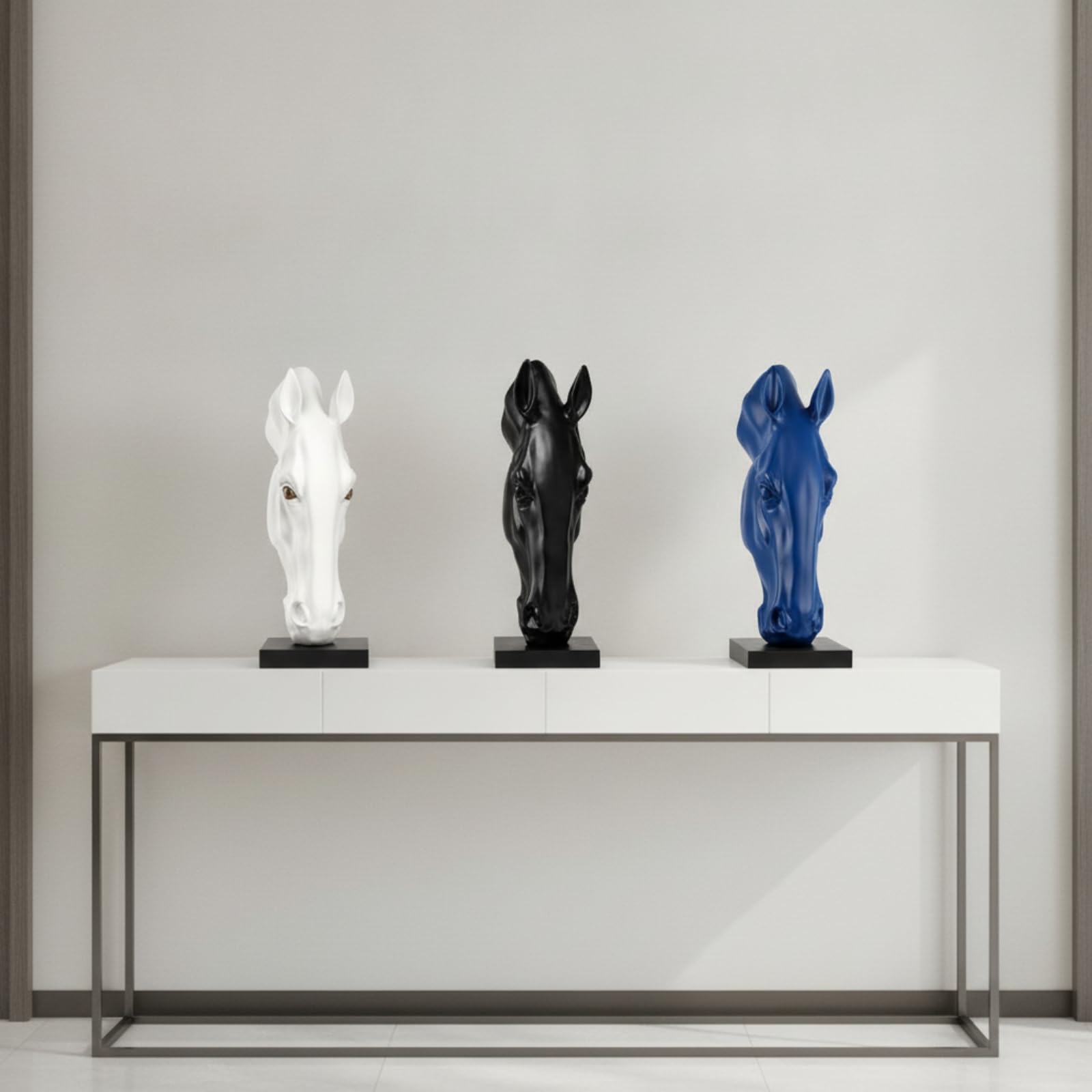 Pferdeskulptur Pferdekopf Statue Büste Figur Kunstobjekt aus Harz mit Glatter Oberfläche auf Stabilem Ebenholzsockel für Sammler Innenarchitektur Wohnraum Büro, Schwarz