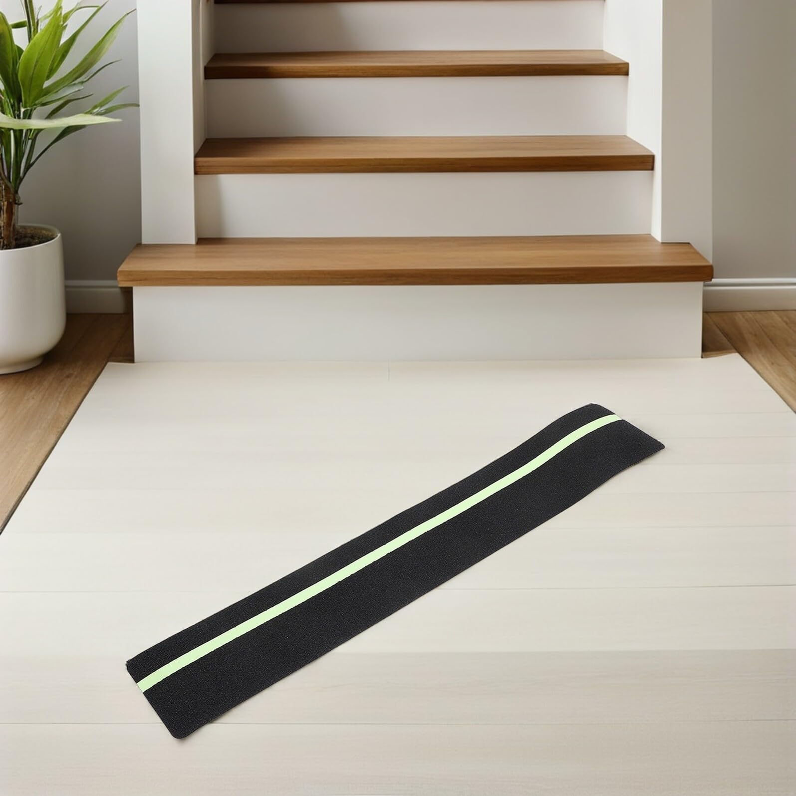 Alipis 10 Pièces Ruban Adhésif Antidérapant Extérieur Bandes de Sécurité Grains avec Bandes Lumineuses Tapis Escalier Autocollants Résistants Aux Intempéries pour Marches Bois