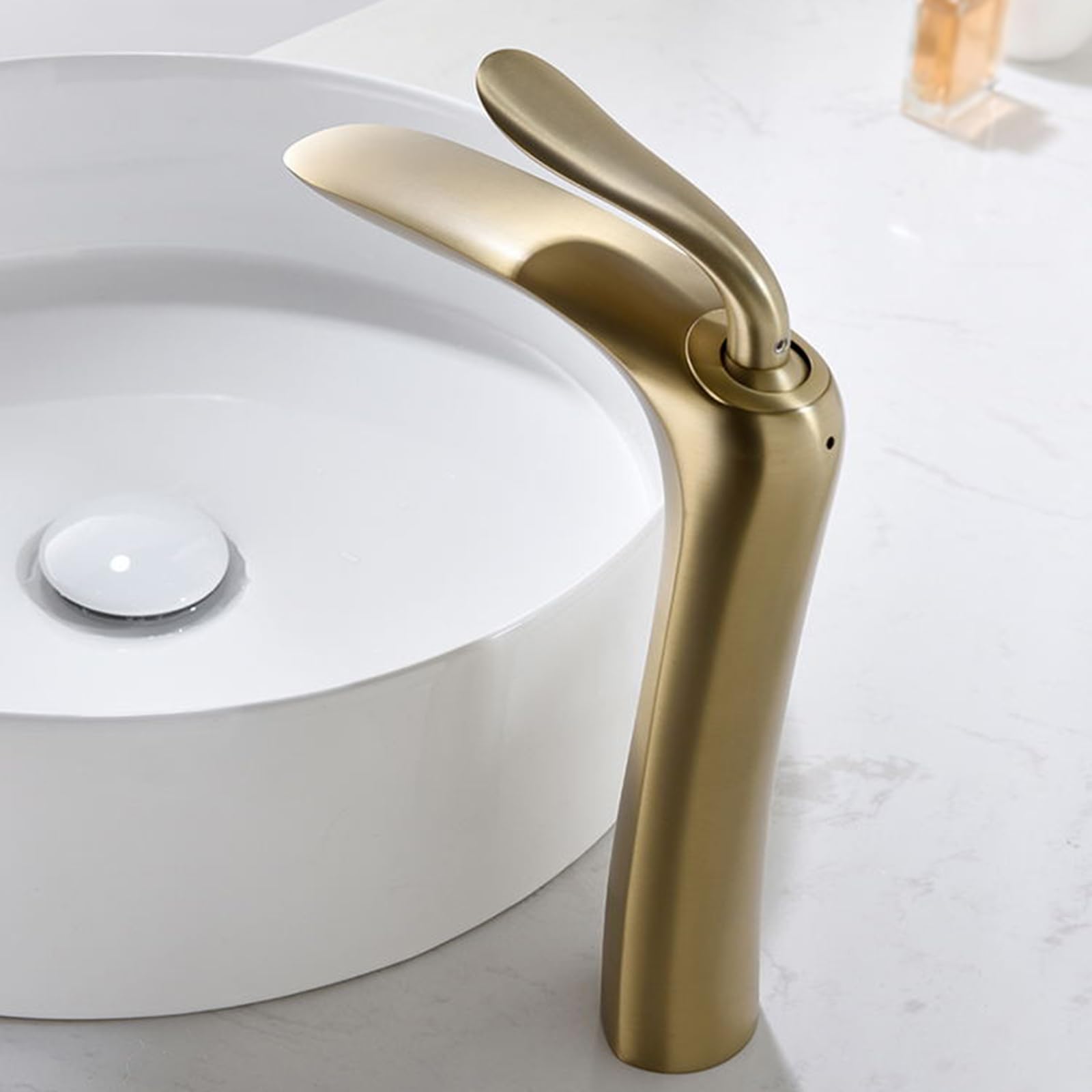 BiaoTeng Waschbeckenarmatur Einhebelarmatur Bad Waschbecken Messing Mischbatterie Waschbecken Bad Armaturen Bad, Gebürstetes Gold Hoch