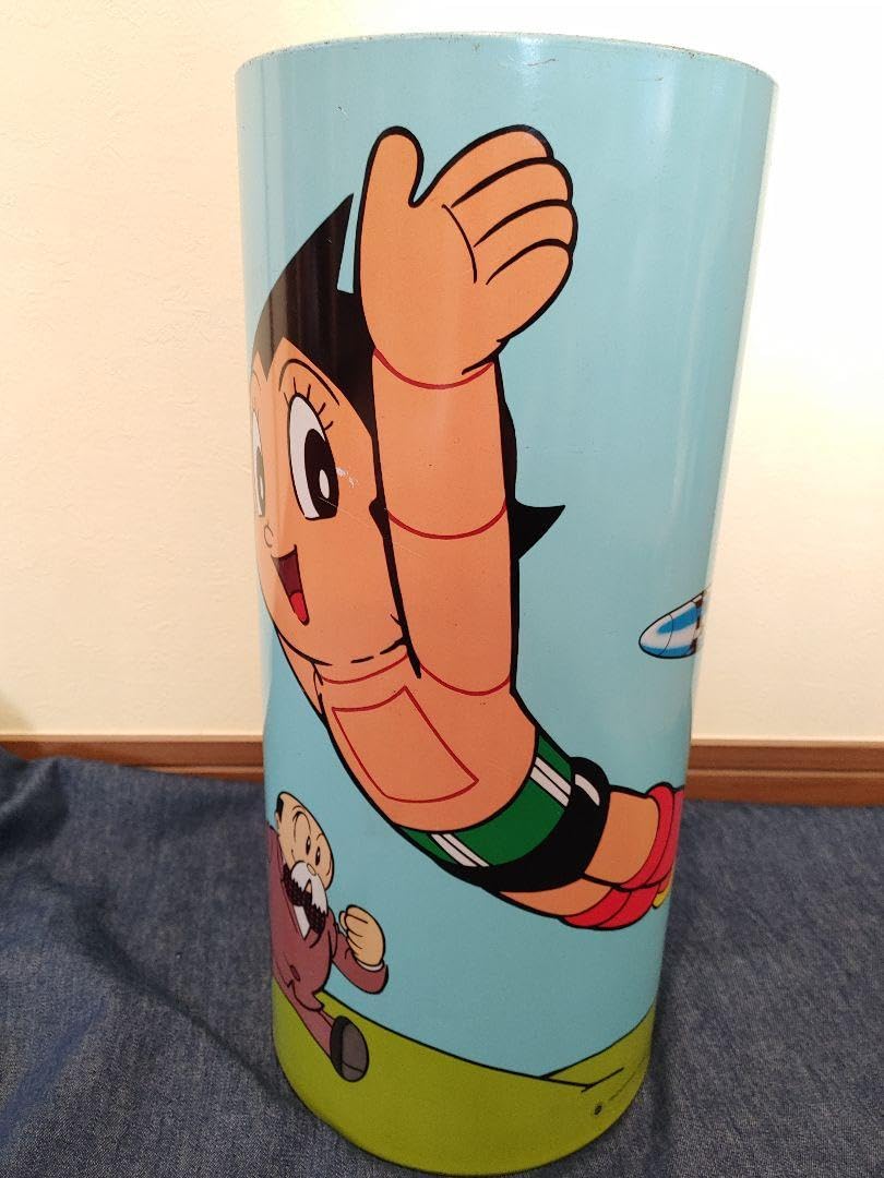 昭和レトロ　鉄腕アトム 金属製　ゴミ箱 円筒型　アンティーク　ブリキ缶 昭和レトロ 鉄腕アトム 金属製 ゴミ箱 円筒型 アンティーク