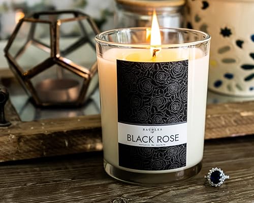 Miniatura 2 de Black Rose - Vela grande de 18 onzas con aroma a leche de rosa y granate, con joyería sorpresa  Blooming Garden Collection