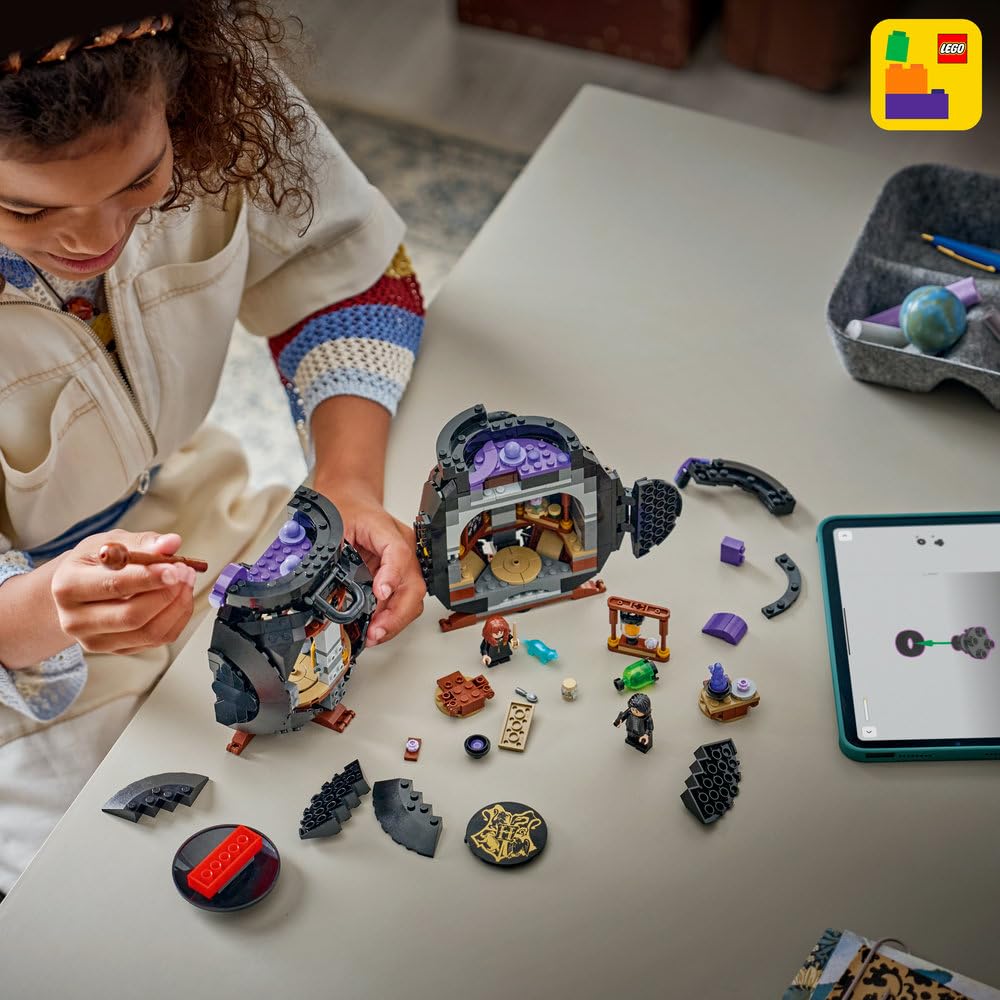 LEGO Harry Potter Kociołek: Sekretna sala zajęć z eliksirów 76464 | Kociołek do zbudowania, zabawka konstrukcyjna, prezent dla fana Harry’ego Pottera 10+, klocki dla dzieci, 652 elementy