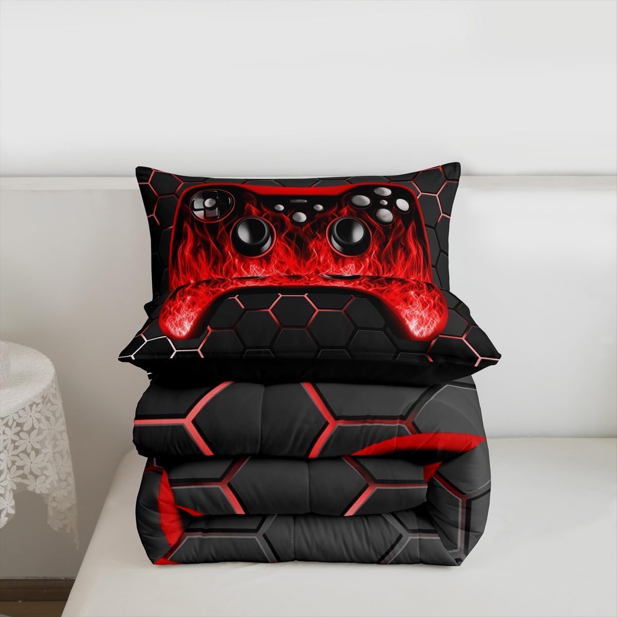 Erosebridal Queen Comforter Set for Boys Gamer Bedding Sets for Boys Kids Gaming Comforter Red Black Teen Young Gamer Gaming Room Decor Soft Game Geometric Honeycomb Duvet Quilted with Flame Pattern