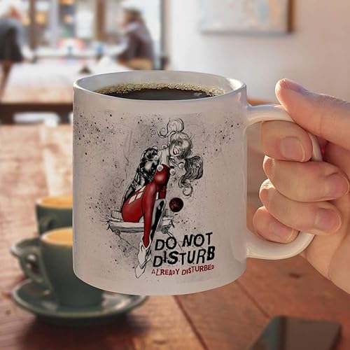 Miniatura 4 de GRAPHICS & MORE Harley Quinn Already Disturbed - Taza de café de cerámica, tazas de regalo novedosas para café, té y bebidas calientes, 11 onzas,