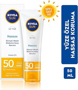 NIVEA Sun SPF 50 Hassas Yatıştıran Nemlendirici Güneş Yüz Kremi 50 ml, Çok Yüksek Güneş Koruyucu,Güneş Alerjisine Karşı Koruma,Yağsız Cilt Hissi